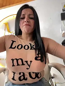 Snapshot of Milff_parkerrr chatting on 02/05/25, 03:31 Milff parkerrr online show from 02/05/25, 03:31