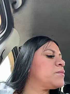 Snapshot of Milff_parkerrr chatting on 03/01/25, 12:34 Milff parkerrr online show from 03/01/25, 12:34