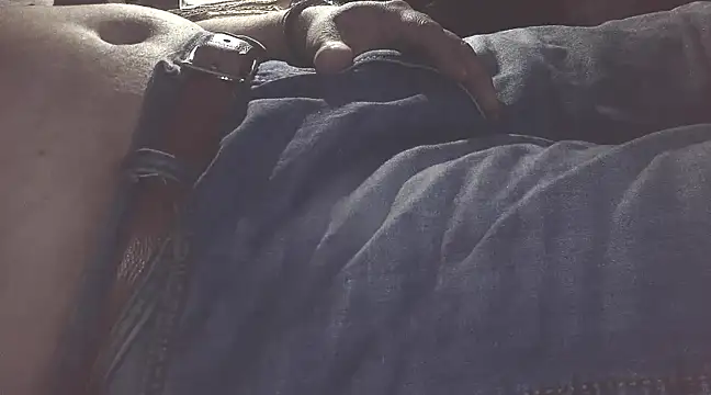 Snapshot of briefsguy4life@xh chatting on 03/01/25, 04:15 briefsguy4lifexh online show from 03/01/25, 04:15