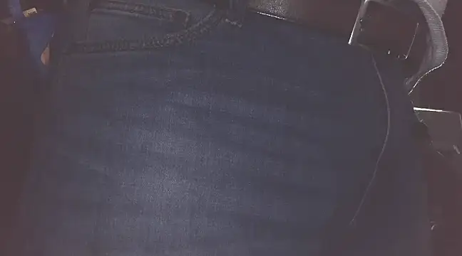 Snapshot of briefsguy4life@xh chatting on 03/16/25, 05:28 briefsguy4lifexh online show from 03/16/25, 05:28