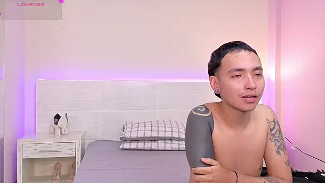 MARCUS AND HIKARY online show from 02/01/25, 06:21