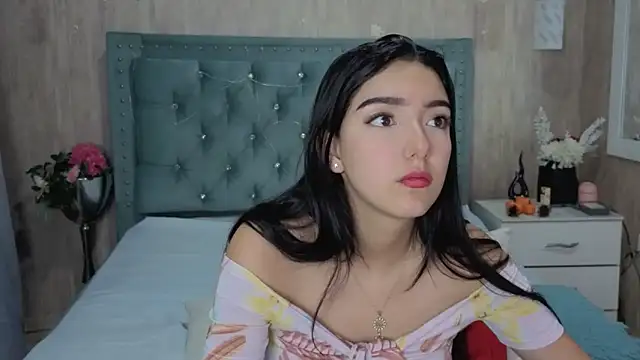 Snapshot of Marcelaa_fox chatting on 03/11/26, 07:53 Marcelaa fox online show from 03/11/26, 07:53