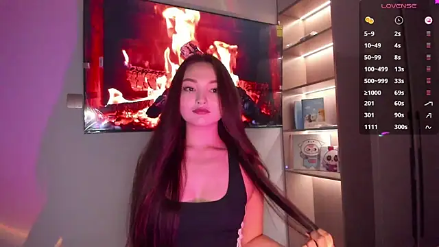 1 love 8 online show from 10/13/25, 05:35