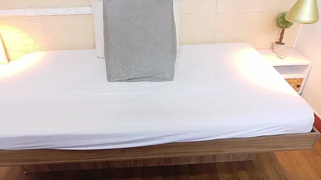 Snapshot of Chocolatte_bar chatting on 02/10/25, 01:33 Chocolatte bar online show from 02/10/25, 01:33