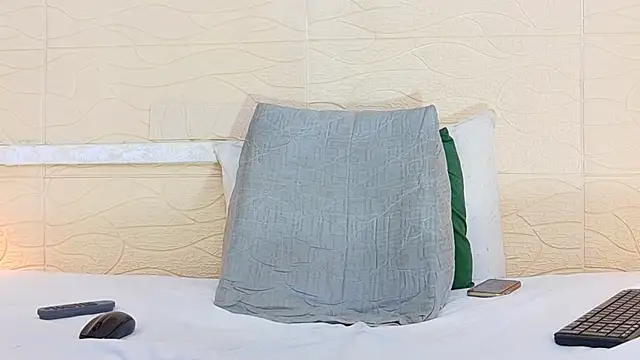 Snapshot of Chocolatte_bar chatting on 03/18/25, 04:48 Chocolatte bar online show from 03/18/25, 04:48