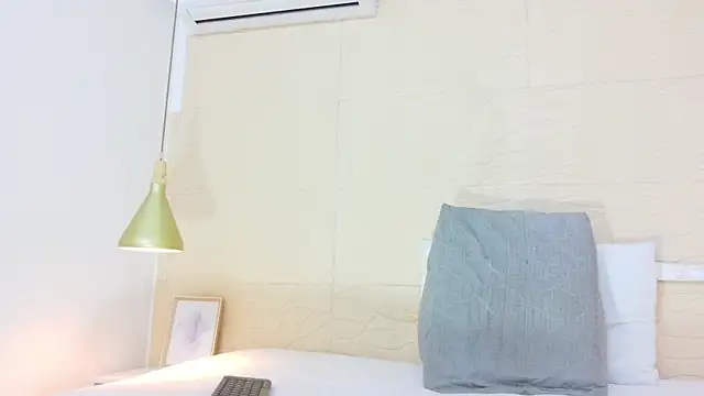 Snapshot of Chocolatte_bar chatting on 09/30/25, 02:11 Chocolatte bar online show from 09/30/25, 02:11