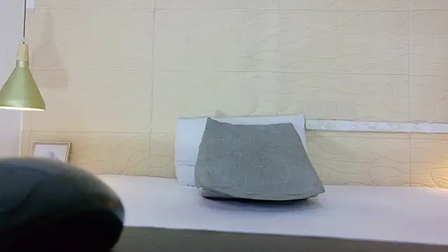 Snapshot of Chocolatte_bar chatting on 10/02/25, 01:51 Chocolatte bar online show from 10/02/25, 01:51