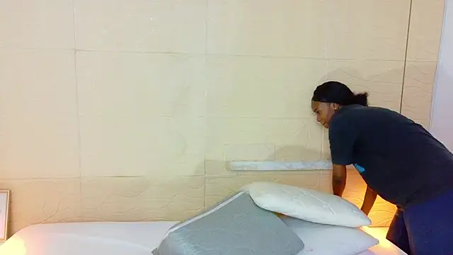 Snapshot of Chocolatte_bar chatting on 12/03/25, 02:04 Chocolatte bar online show from 12/03/25, 02:04