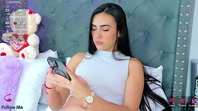 IsaValencia online show from 02/21/25, 07:54