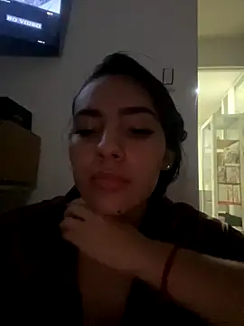 IsaValencia online show from 09/25/25, 02:32