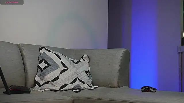 orion1993 online show from 09/18/25, 11:51