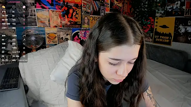 Butterflys1268 online show from 03/15/25, 02:14