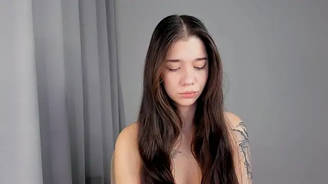 Butterflys1268 online show from 11/19/25, 05:07