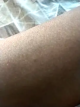 Snapshot of rohitlov150 chatting on 04/07/26, 01:17 rohitlov150 online show from 04/07/26, 01:17