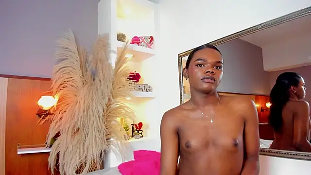 CamiEstrada online show from 03/06/25, 12:32