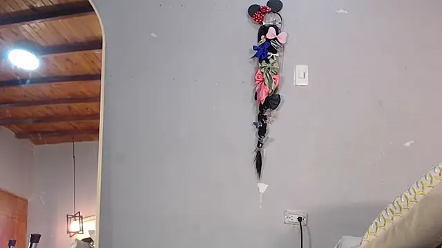 Luna Florez online show from 01/29/25, 07:32