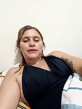 Snapshot of Scarlett-Leh chatting on 12/30/24, 08:10 Scarlett-Leh online show from 12/30/24, 08:10