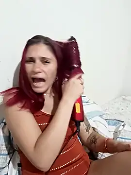 Snapshot of Scarlett-Leh chatting on 02/23/25, 09:59 Scarlett-Leh online show from 02/23/25, 09:59