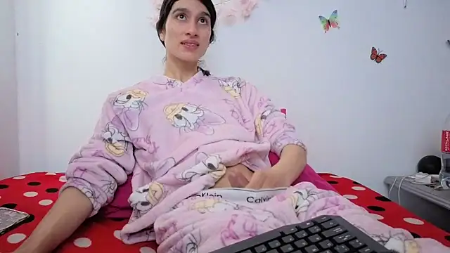 Safiro Queen online show from 12/20/25, 02:35