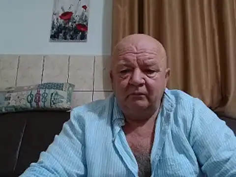 Snapshot of fullballs6 chatting on 12/08/24, 04:25 fullballs6 online show from 12/08/24, 04:25