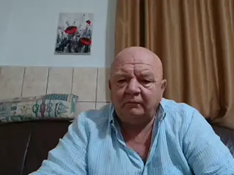 Snapshot of fullballs6 chatting on 12/09/24, 02:56 fullballs6 online show from 12/09/24, 02:56