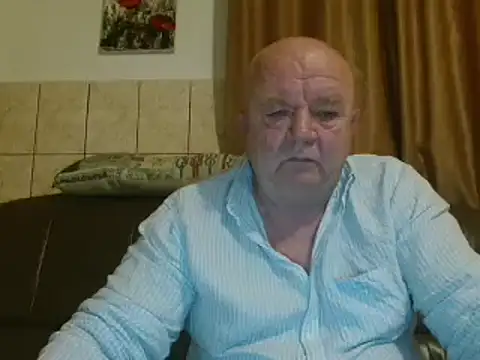 Snapshot of fullballs6 chatting on 02/24/25, 03:02 fullballs6 online show from 02/24/25, 03:02