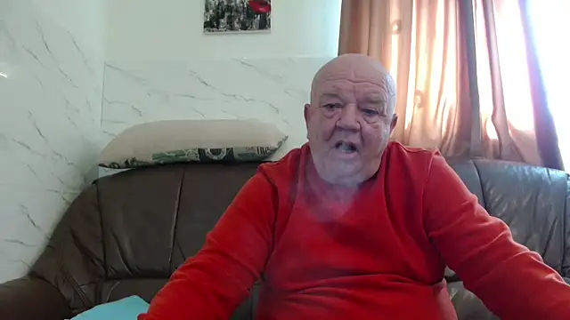 Snapshot of fullballs6 chatting on 03/09/26, 08:40 fullballs6 online show from 03/09/26, 08:40