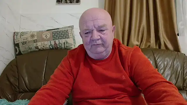 Snapshot of fullballs6 chatting on 03/10/26, 03:00 fullballs6 online show from 03/10/26, 03:00