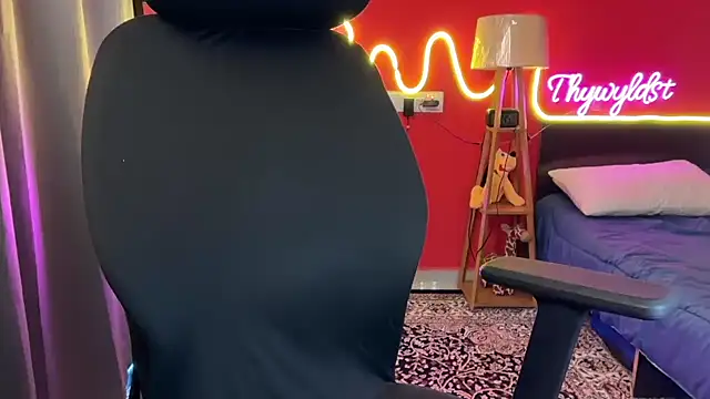 Snapshot of simrann_69 chatting on 01/09/26, 04:15 simrann 69 online show from 01/09/26, 04:15