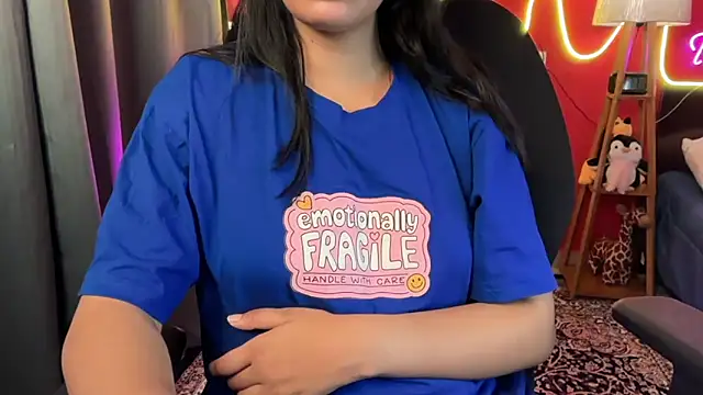 Snapshot of simrann_69 chatting on 02/27/26, 04:18 simrann 69 online show from 02/27/26, 04:18