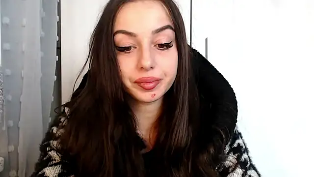 Snapshot of courtneyPerfect chatting on 04/11/26, 07:24 courtneyPerfect online show from 04/11/26, 07:24