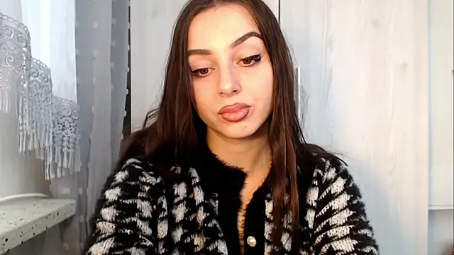 Snapshot of courtneyPerfect chatting on 04/16/26, 07:20 courtneyPerfect online show from 04/16/26, 07:20