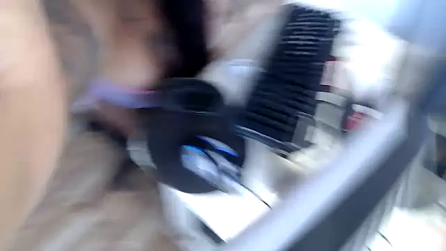 naomi h1 online show from 02/18/26, 07:32