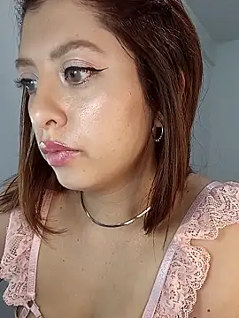 Snapshot of nix_white chatting on 03/01/25, 10:42 nix white online show from 03/01/25, 10:42