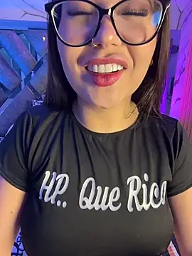 LylaLee111 online show from 03/30/26, 01:34