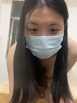 zqq5522 online show from 02/17/25, 09:41