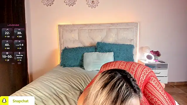 Snapshot of Valerysensitive chatting on 04/12/26, 12:04 Valerysensitive online show from 04/12/26, 12:04