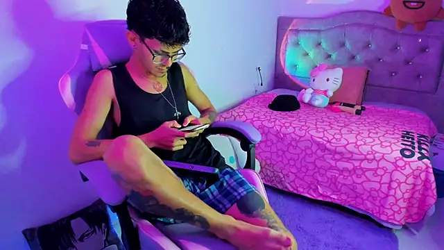 Snapshot of Ocsanis69 chatting on 04/09/26, 04:01 Ocsanis69 online show from 04/09/26, 04:01