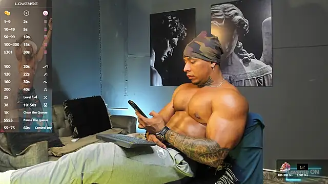 Snapshot of bradley_smith chatting on 05/16/26, 10:58 bradley smith online show from 05/16/26, 10:58