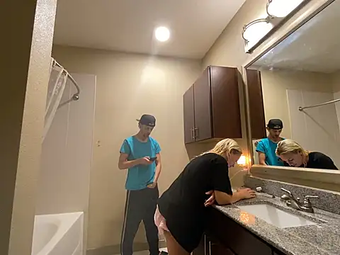 Snapshot of girlfriendmissy chatting on 01/05/25, 05:51 girlfriendmissy online show from 01/05/25, 05:51