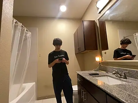 Snapshot of girlfriendmissy chatting on 01/26/25, 10:02 girlfriendmissy online show from 01/26/25, 10:02