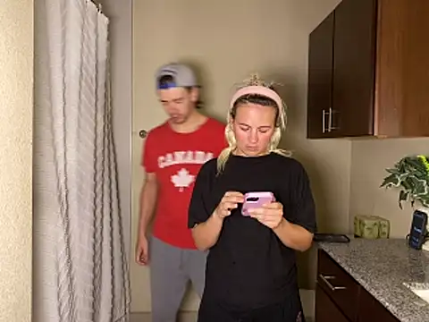 Snapshot of girlfriendmissy chatting on 03/20/26, 04:34 girlfriendmissy online show from 03/20/26, 04:34