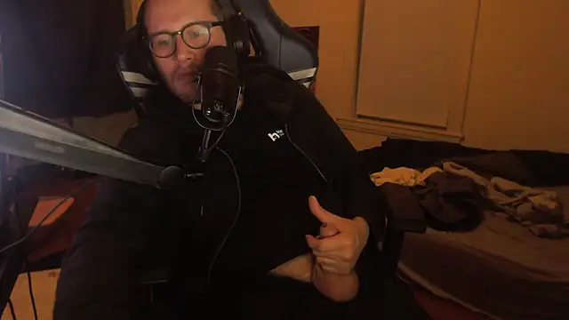 chicostick413 online show from 09/26/25, 12:25