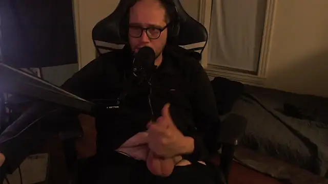 chicostick413 online show from 09/27/25, 01:43