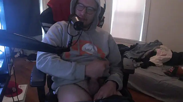 chicostick413 online show from 10/10/25, 02:16