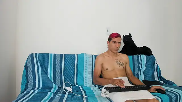 QuinnAndpuma1 online show from 01/31/25, 03:52