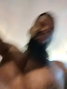 Snapshot of Chocolate_factory_man chatting on 01/17/25, 03:12 Chocolate factory man online show from 01/17/25, 03:12