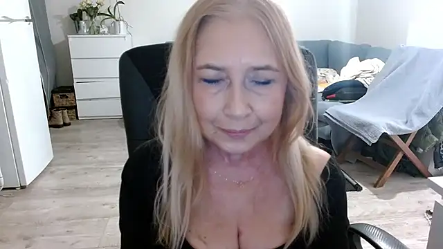 sofia xkiss online show from 01/23/25, 07:54