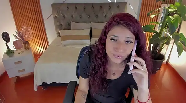 Snapshot of SofiaGomez420 chatting on 01/15/25, 08:26 SofiaGomez420 online show from 01/15/25, 08:26