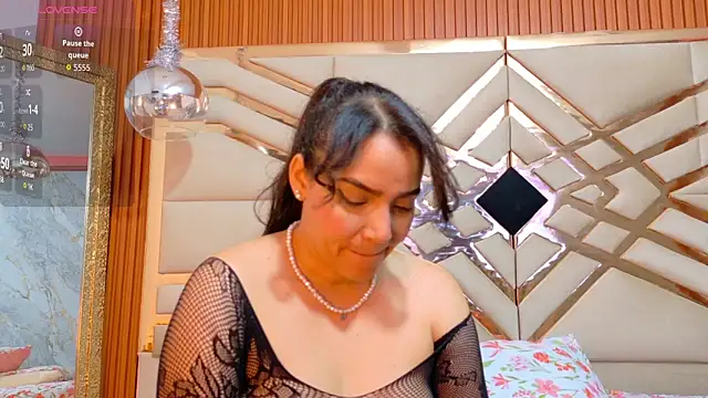 Sluttyandmature online show from 02/22/26, 12:58